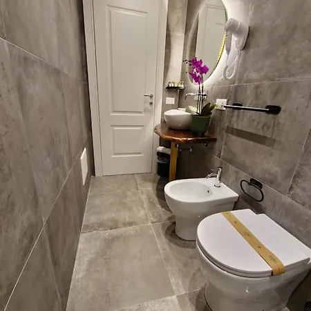 Hotel Borgo Dei Miracoli à Naples Extérieur photo
